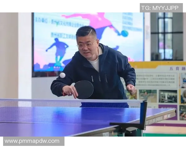 以体球为中心，探讨现代体育文化对青少年身心发展的深远影响